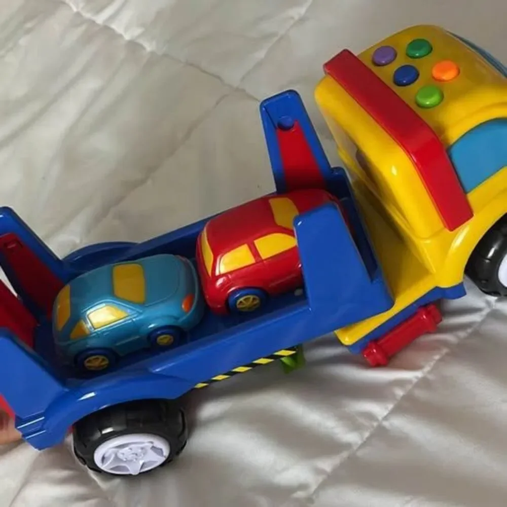 Toy Car Carrier Truck with 2 Cars